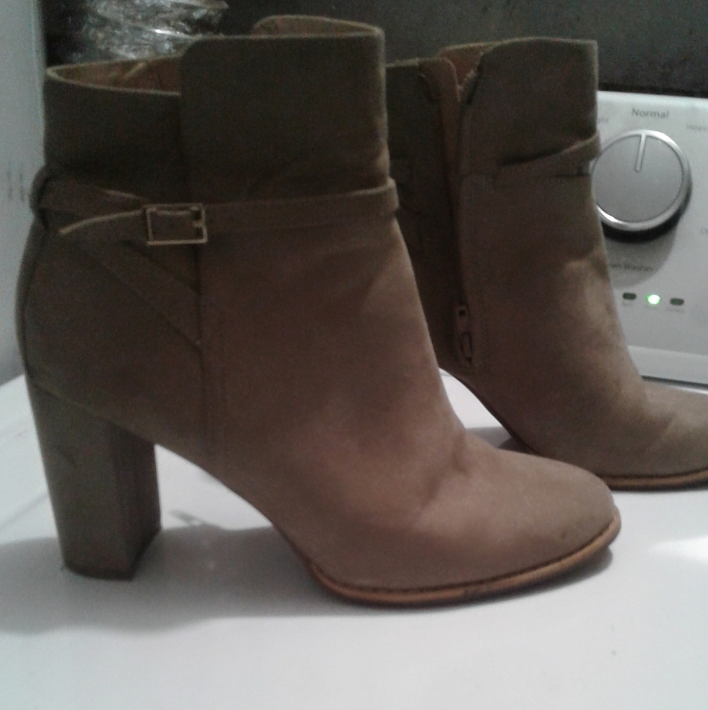 Womens boots